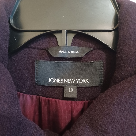 Jones New York women's full-length purple wool coat size 10 - Picture 3 of 9